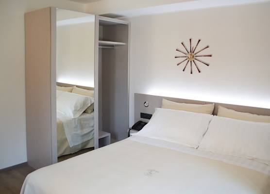 Hotel Il Loggiato Dei Serviti 1