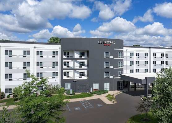 Courtyard by Marriott Philadelphia Bensalem 1