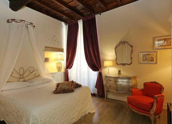 Piazzetta de' Monti Suites 1