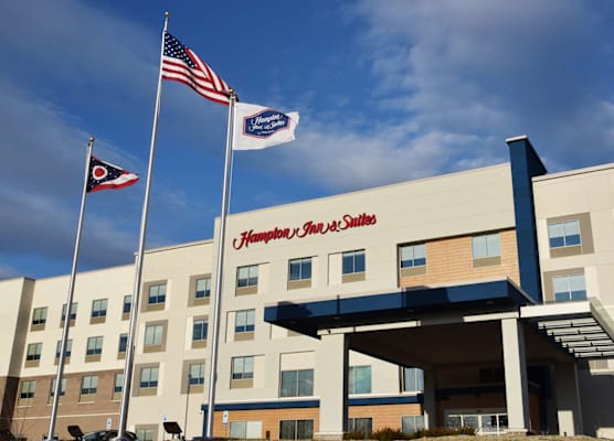 Hampton Inn & Suites Cincinnati Liberty Township 1