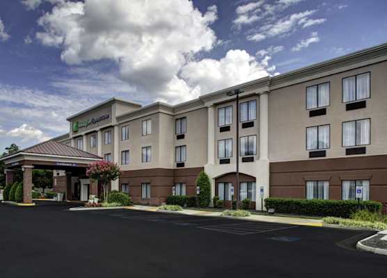 Holiday Inn Express & Suites RICHMOND NORTH ASHLAND by IHG 1