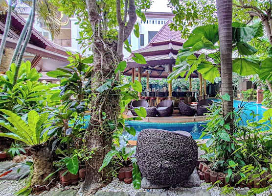 Quality Beach Resorts and Spa Patong 1