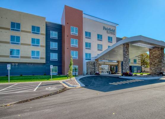 Fairfield Inn & Suites by Marriott Appleton 1