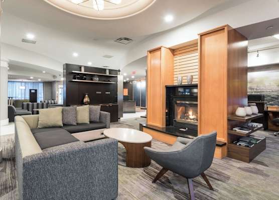Courtyard by Marriott Toronto Vaughan 1