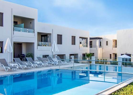 Carisa Suites and Apartments 1
