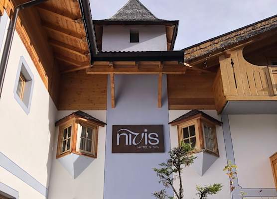 Nivis Hotel 1