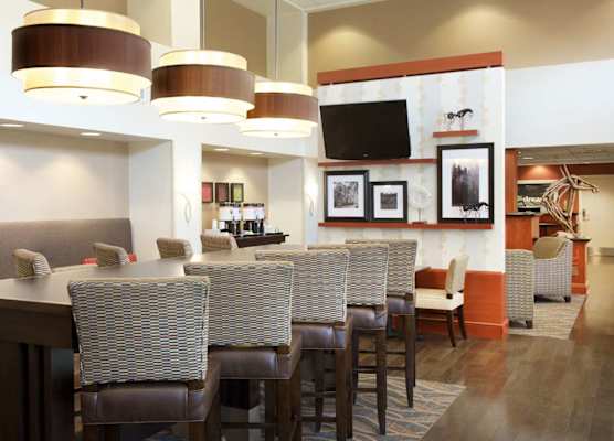 Hampton Inn & Suites Pittsburgh/Meadow Lands,PA 1