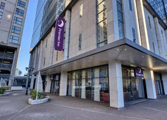 Premier Inn Cardiff Cc Queen Street 1