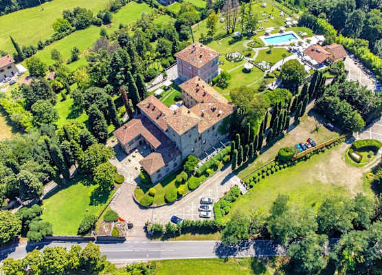 Relais & Spa Castello di Casiglio 1
