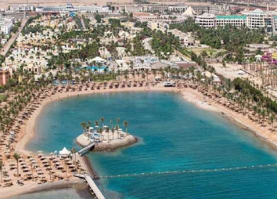 Hostgool Beach Chalets Mirage bay resort & aqua park 1