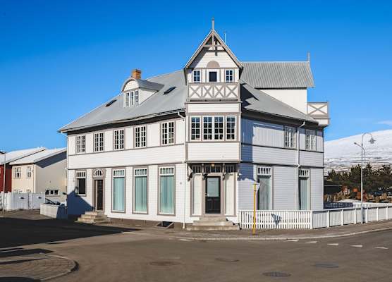 Hoepfner and Tulinius Historical Houses 1