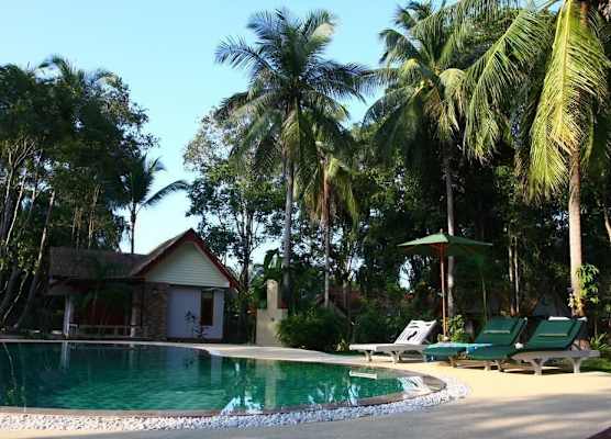 Phalarn Inn Resort 1