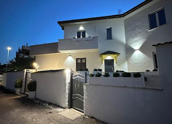 The Gate 441 Rooms 1