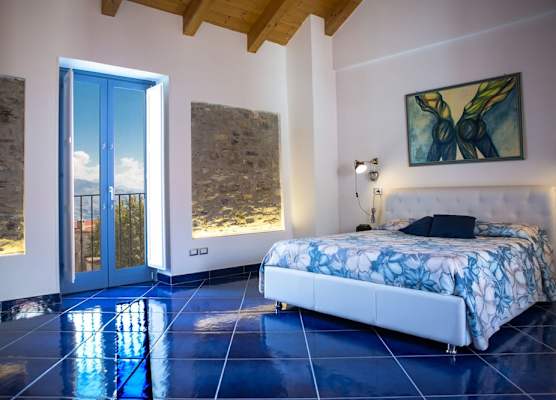 Ispani Inn Resort 1