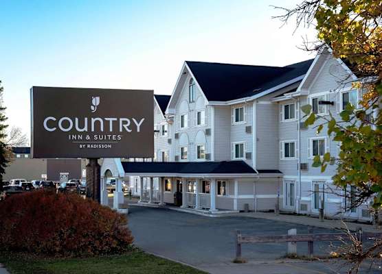 Country Inn & Suites by Radisson, Winnipeg, MB 1