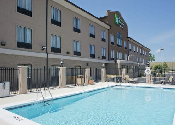 Holiday Inn Express & Suites PRATTVILLE SOUTH by IHG 1