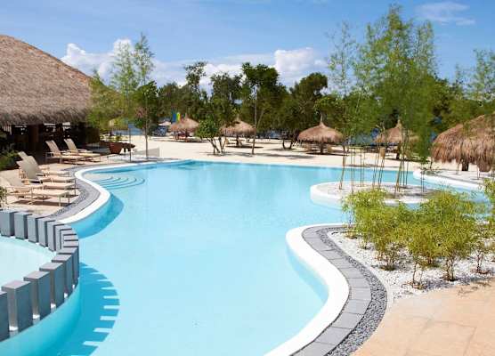 Bluewater Panglao Beach Resort 1