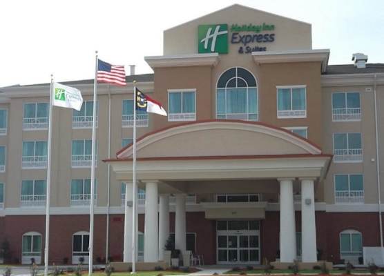 Holiday Inn Express & Suites SMITHFIELD - SELMA I-95 by IHG 1