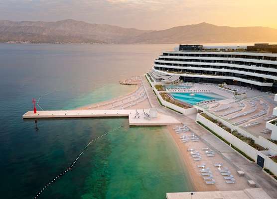Grand Hotel View 1
