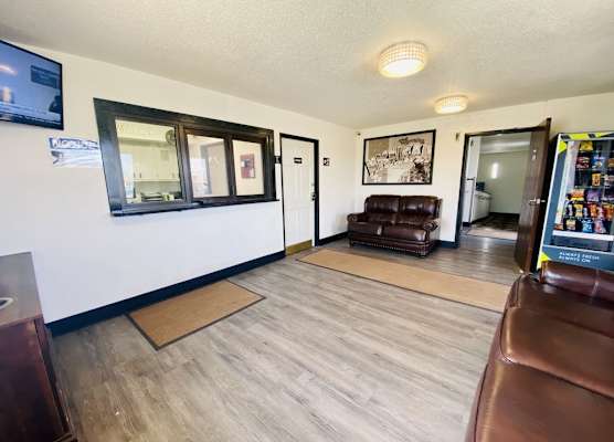 Super 8 by Wyndham Wyoming/Grand Rapids Area 1
