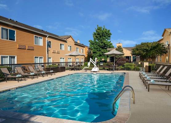 Sonesta Select Chattanooga Hamilton Place 1