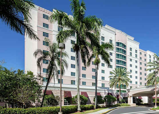 DoubleTree by Hilton Sunrise - Sawgrass Mills 1