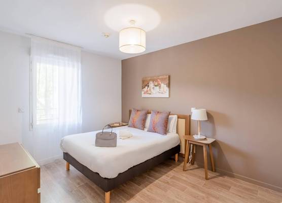 Quality Aparthotel Lyon L'Isle-d’Abeau 1