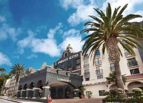 Embassy Suites by Hilton Los Angeles-Intl Airport South 1