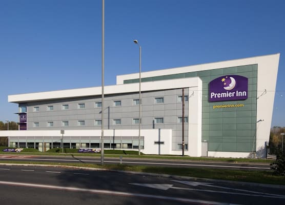 Premier Inn Liverpool John Lennon Airport 1