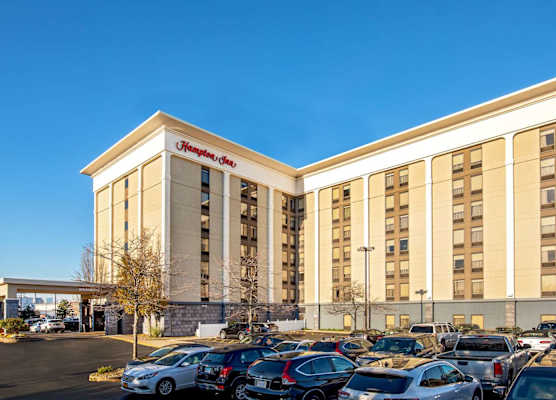 Hampton Inn Boston-Logan Airport 1