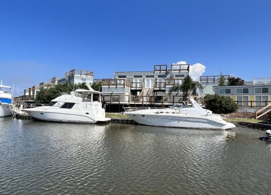 New Orleans RV Resort & Marina 1
