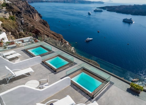 Kratiras View Luxury Suites 1