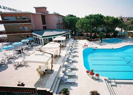 Hotel Numana Palace 1