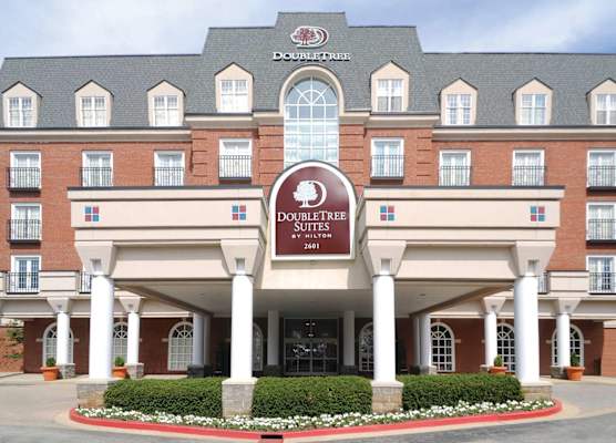 DoubleTree Suites by Hilton Lexington 1
