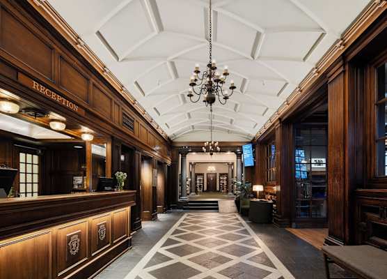 Grand Hotel Terminus 1
