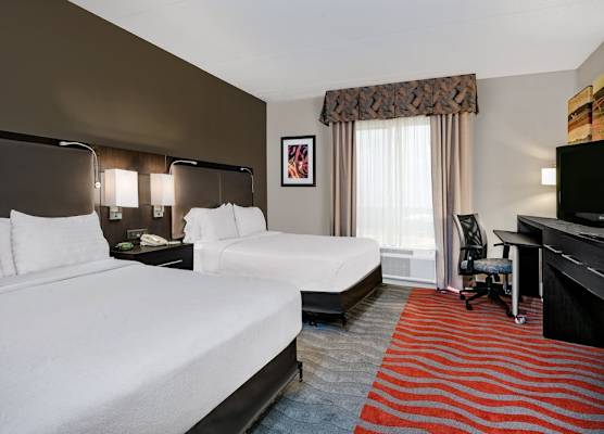Holiday Inn & Suites COLLEGE STATION-AGGIELAND by IHG 1