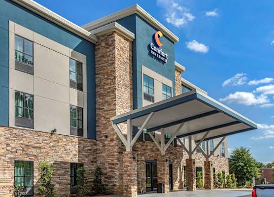 Comfort Inn & Suites Olive Branch Old Towne 1