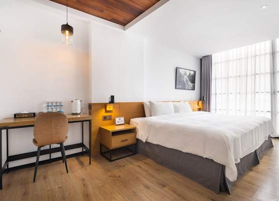 BlueSky Hotel 1
