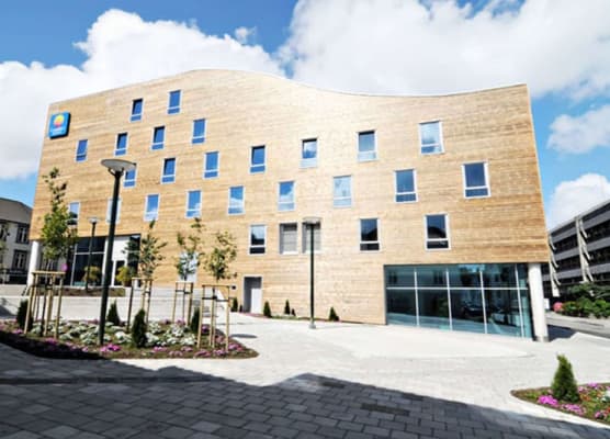 Comfort Hotel Square 1