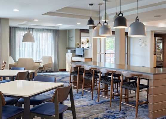 Fairfield Inn & Suites Burlington 1