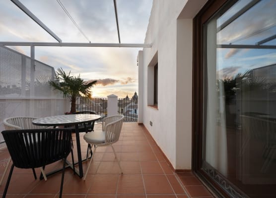 Numa Granada Vega 1