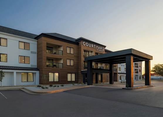 Courtyard by Marriott Kokomo 1