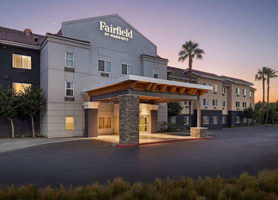 Fairfield Inn and Suites San Bernardino 1