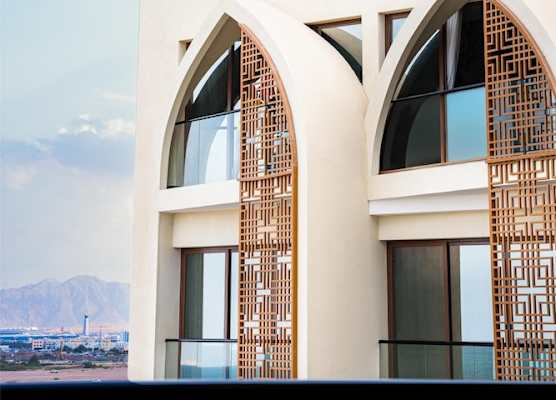 Golden Tulip Muscat The Village 1