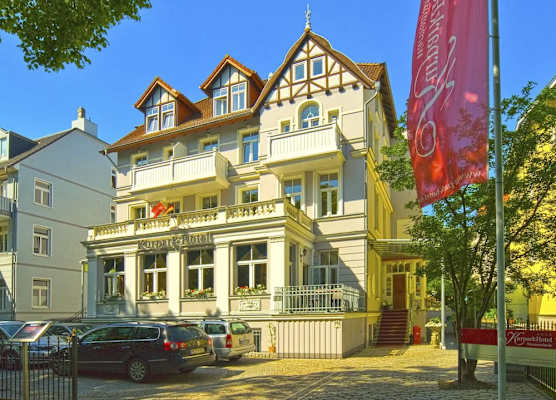 KurparkHotel Warnemünde 1
