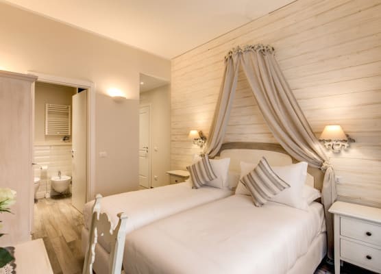 Casa Tua Vaticano Guest House 1