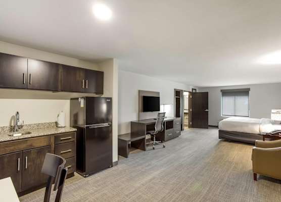 MainStay Suites Logan Ohio-Hocking Hills 1