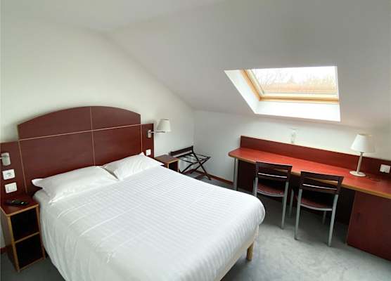Kyriad Direct Roanne 1