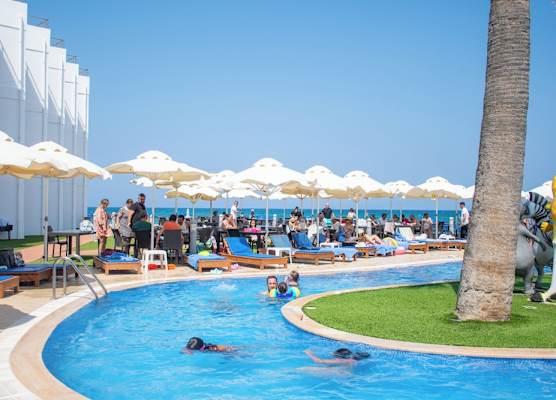 Mimoza Beach Hotel 1