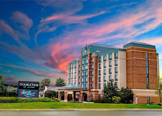 DoubleTree by Hilton Pleasant Prairie Kenosha 1